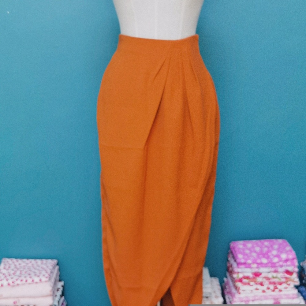 Babaton OL skirt